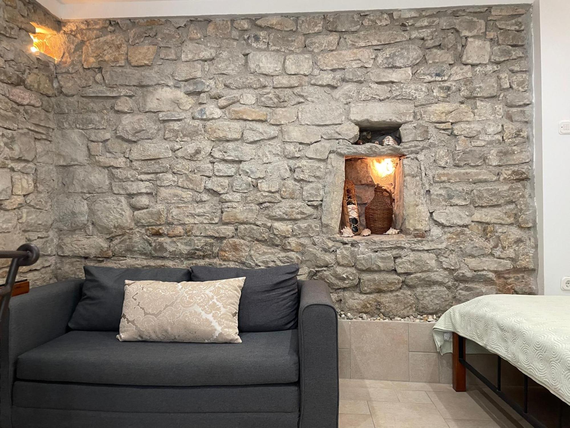 Apartman Pundinica Каштела Экстерьер фото